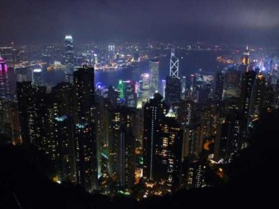 香港平顶山（香港平顶山夜景）