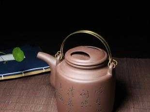 大茶壶什么意思（大的茶壶）