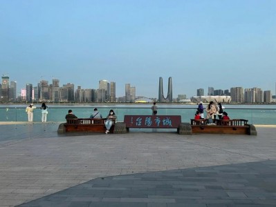 阳台图片（杭州城市阳台图片）