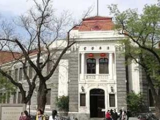 清华大学占地（清华大学占地面积多少平方）