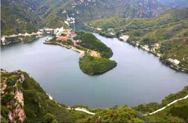 顺平龙潭湖（顺平龙潭湖风景区门票）