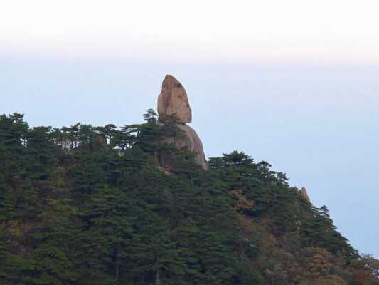 黄山奇石（黄山奇石有什么特点）